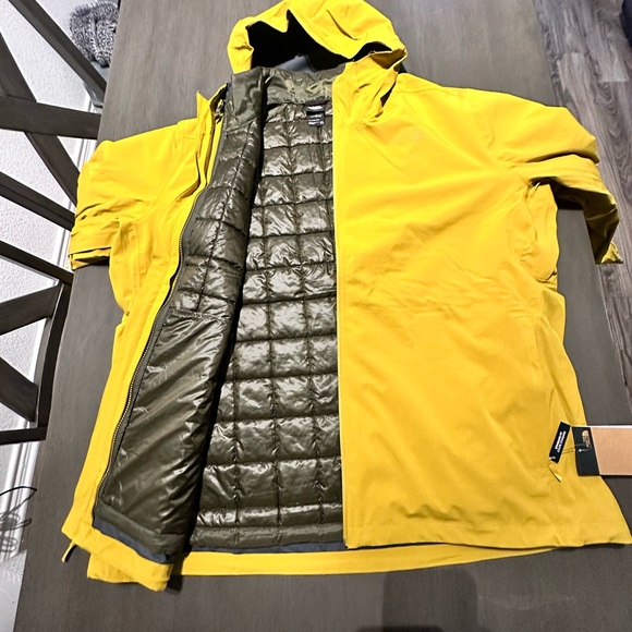 The North Face Thermoball Eco Tri Climate Hood Waterproof Jacket Gold Men’s 3XL - Picture 2 of 9